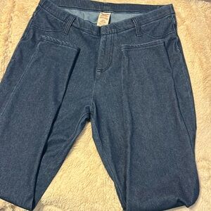 Pull on skinny jegging size large (12-14).